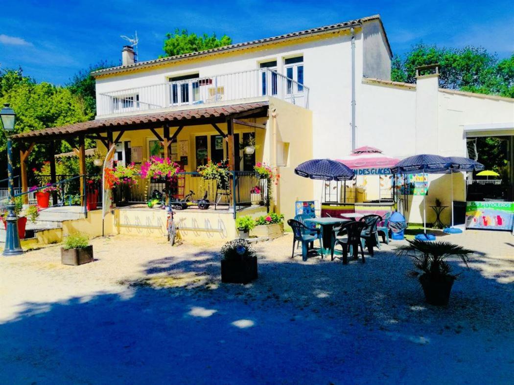 Hotel Oh! Campings- Le Lion Ardeche Bourg-Saint-Andéol Exterior foto